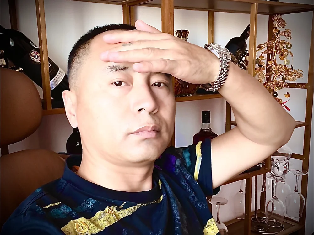vip77987 离线XXX聊天
