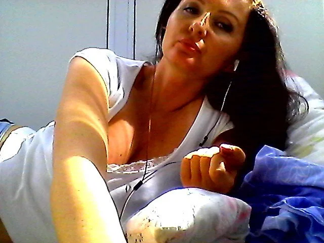 دردشة Velvet_Genera الجنسية دون اتصال