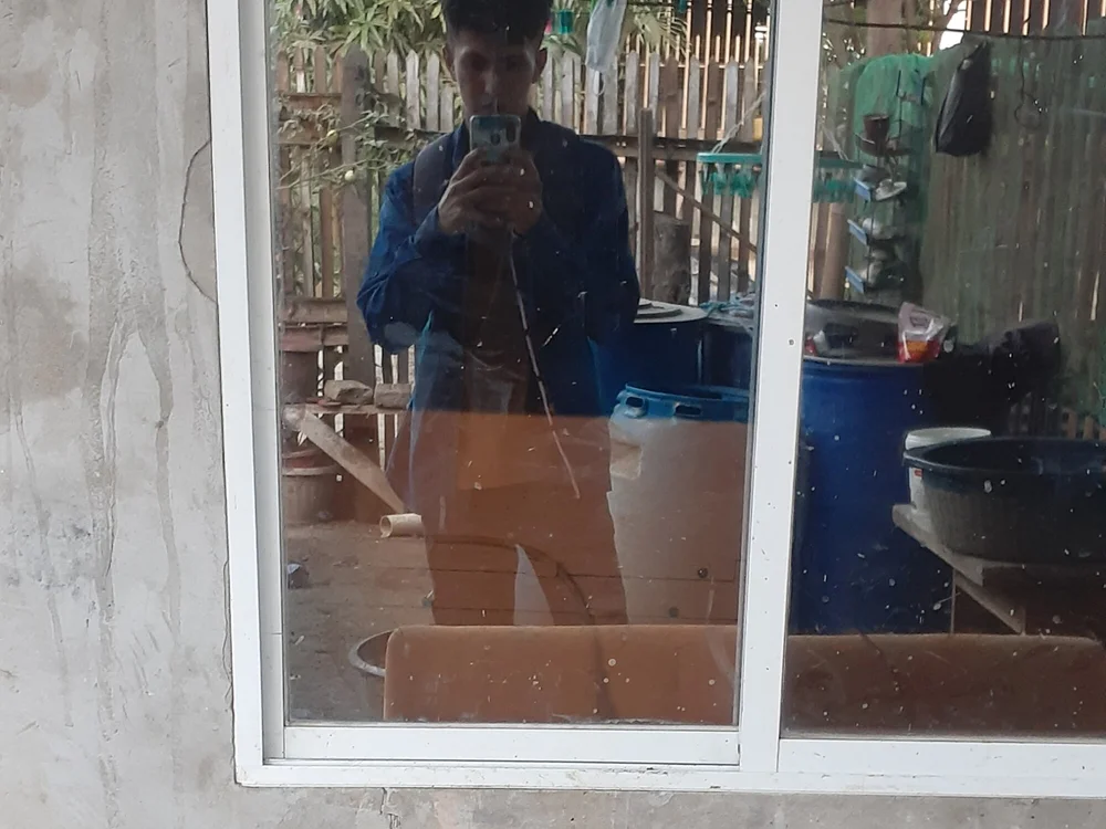 SwiggedThaw Chat XXX offline