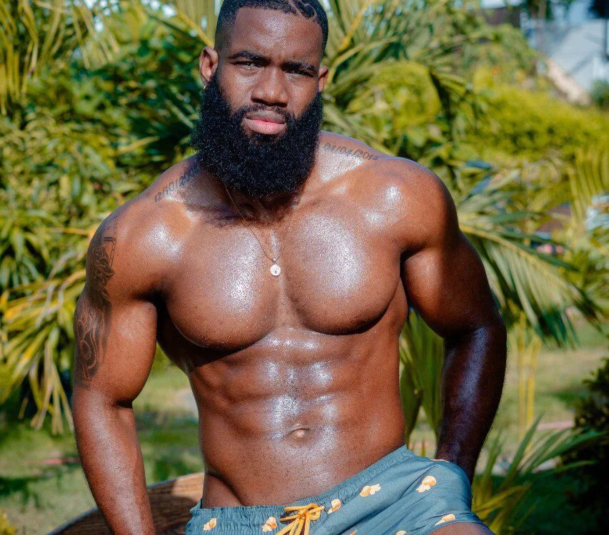 james_musclebbc's Offline XXX Chat