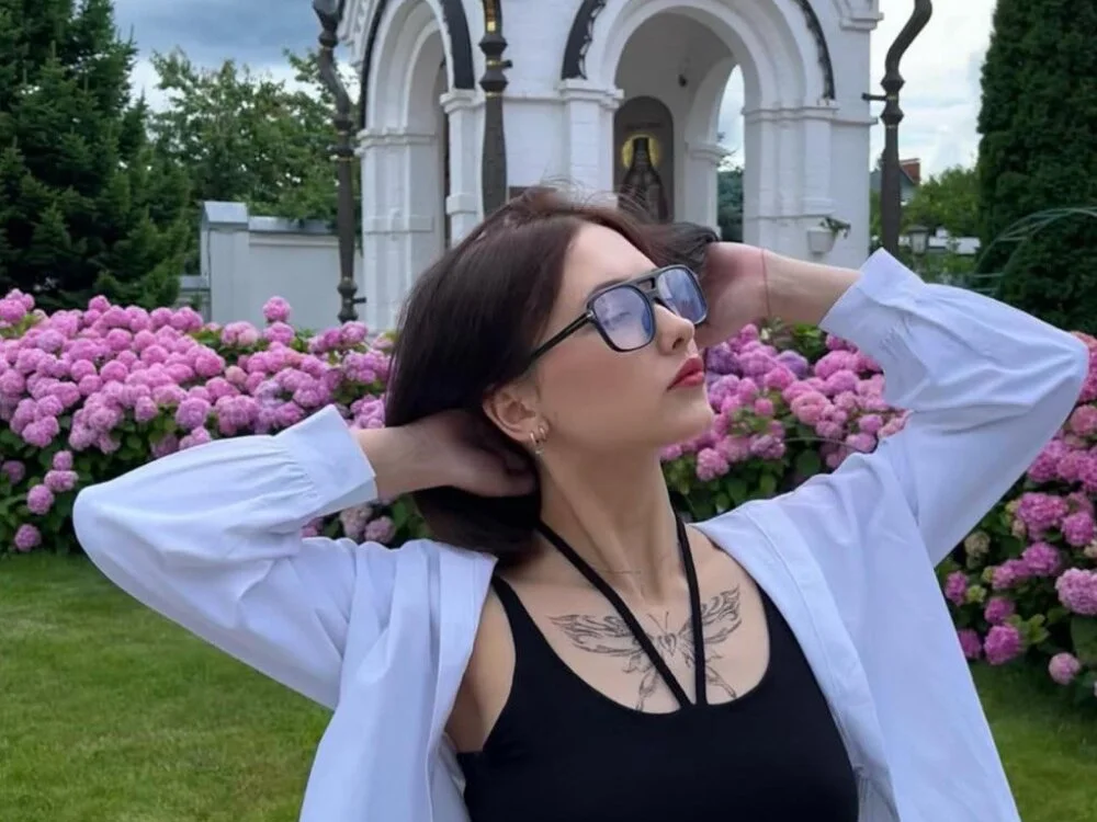 Chat +18 off-line de annadoyle