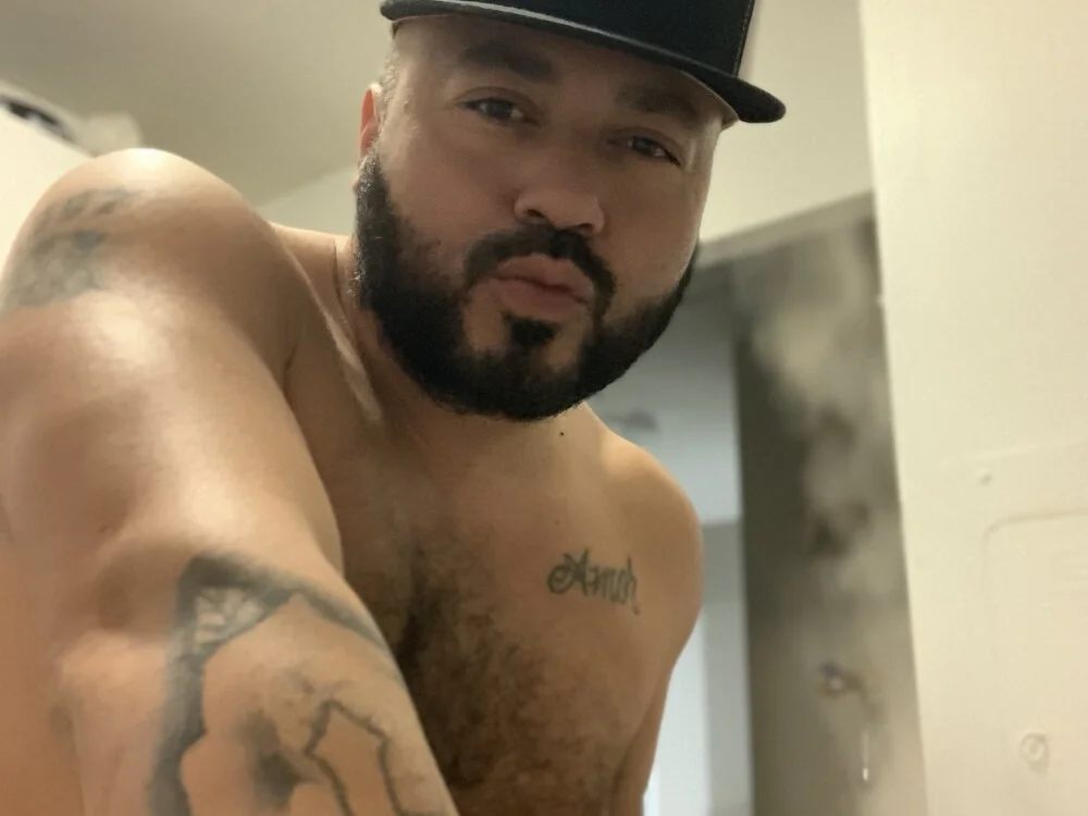 MrFantastik__'s Offline XXX Chat