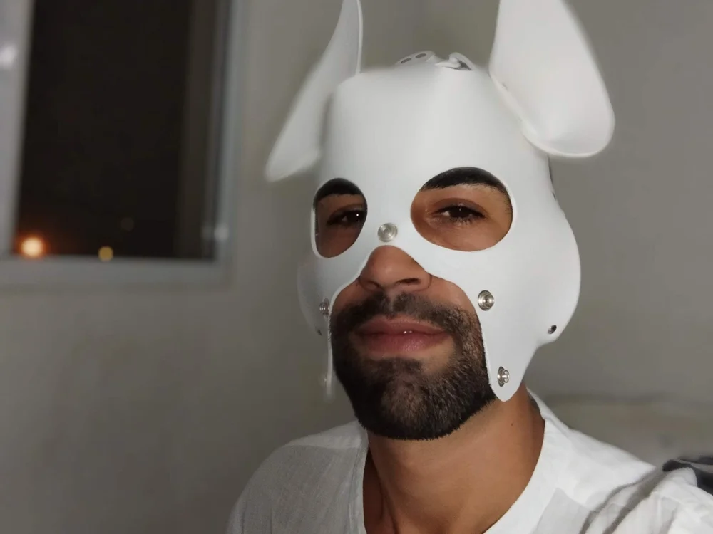 dogpumpdog's Offline Chat Room