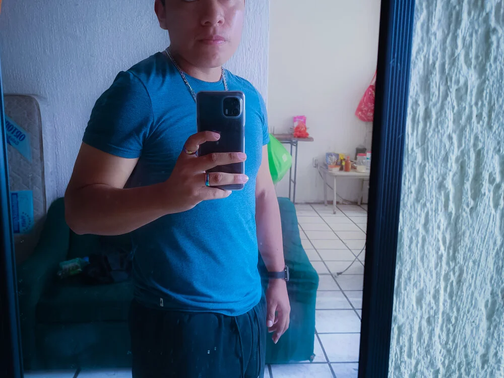 M4M4DOR1 离线XXX聊天