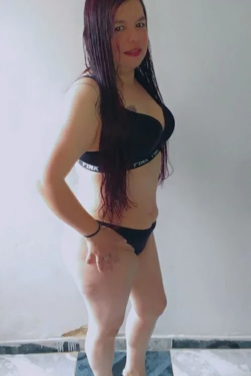 MilfNatassha's Offline Chat Room