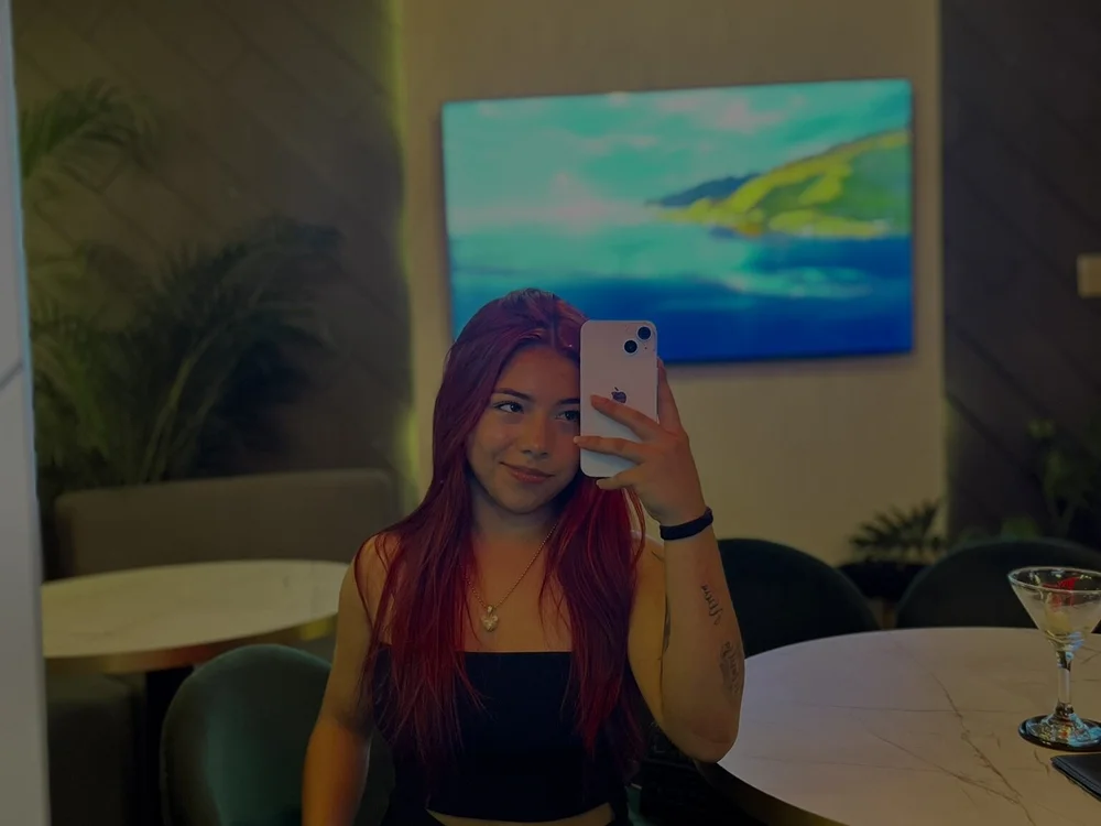 cherrry_hot0n Offline XXX chat