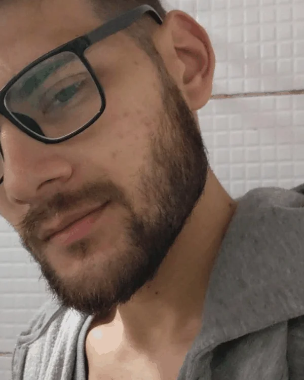 Fausto13_'s Offline XXX Chat