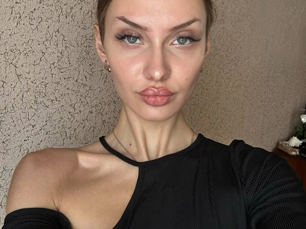 ChelsieGibbson Chat XXX offline