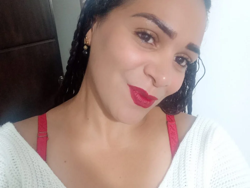 danna_simpson's Offline Chat Room