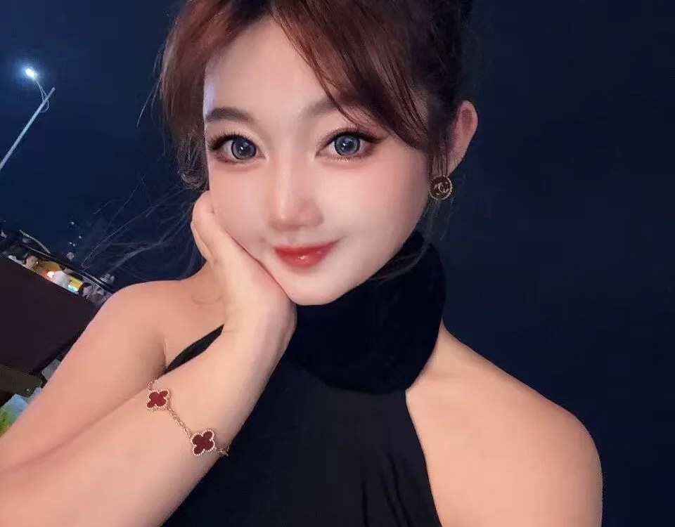 xi_77 - Live Sex Cam
