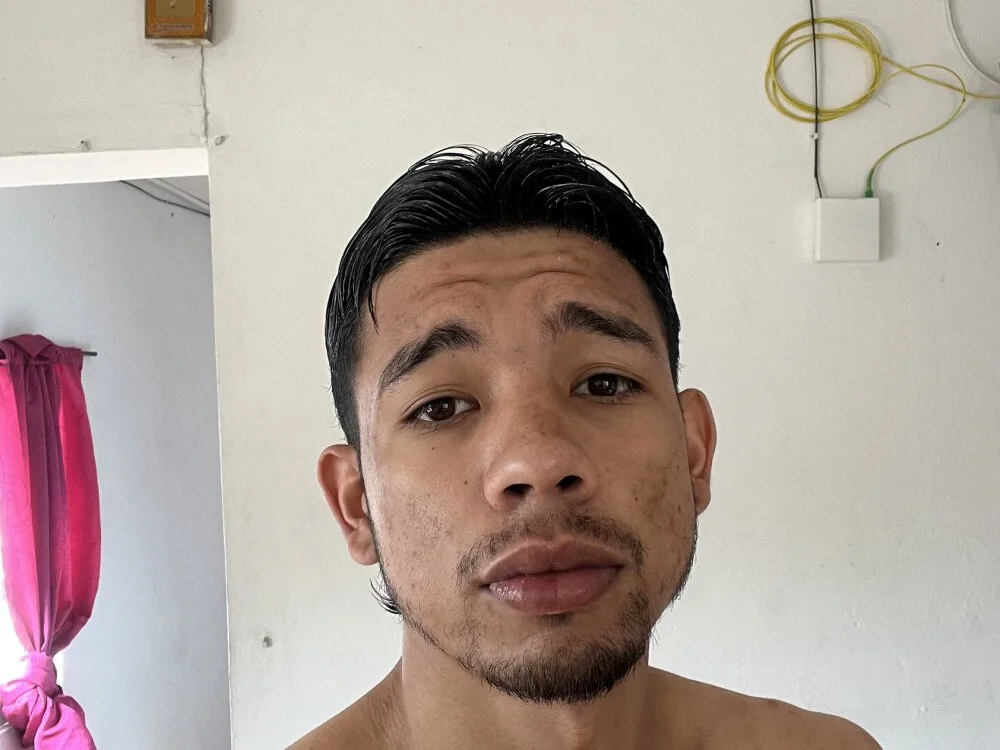 starboy2812 離線 XXX 聊天