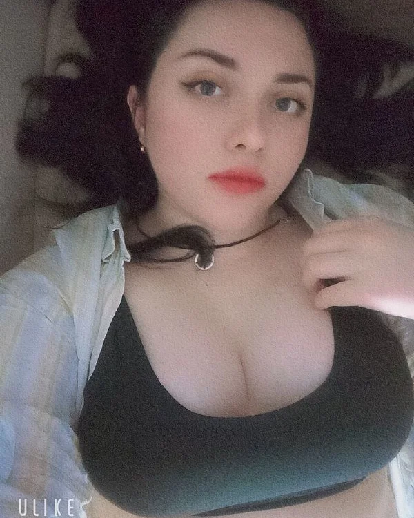 Bett_Sweet's Offline XXX Chat