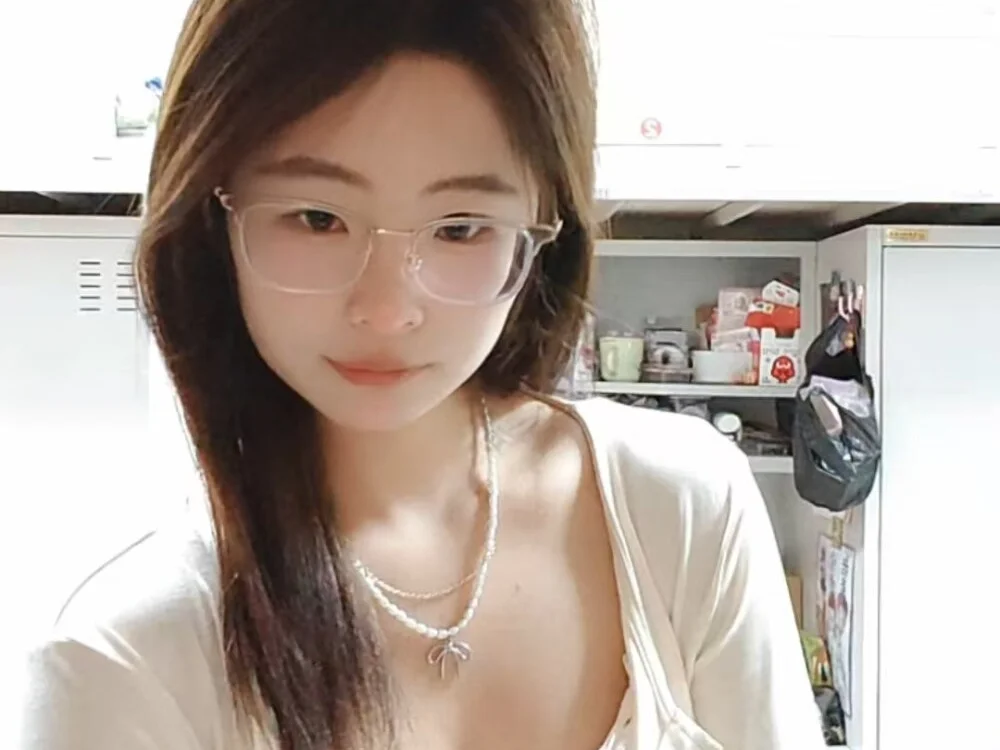 lilibaby9 Obrolan XXX Offline