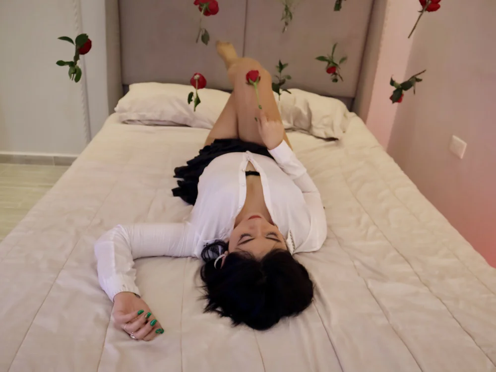 Pandora_fosterr's Offline XXX Chat