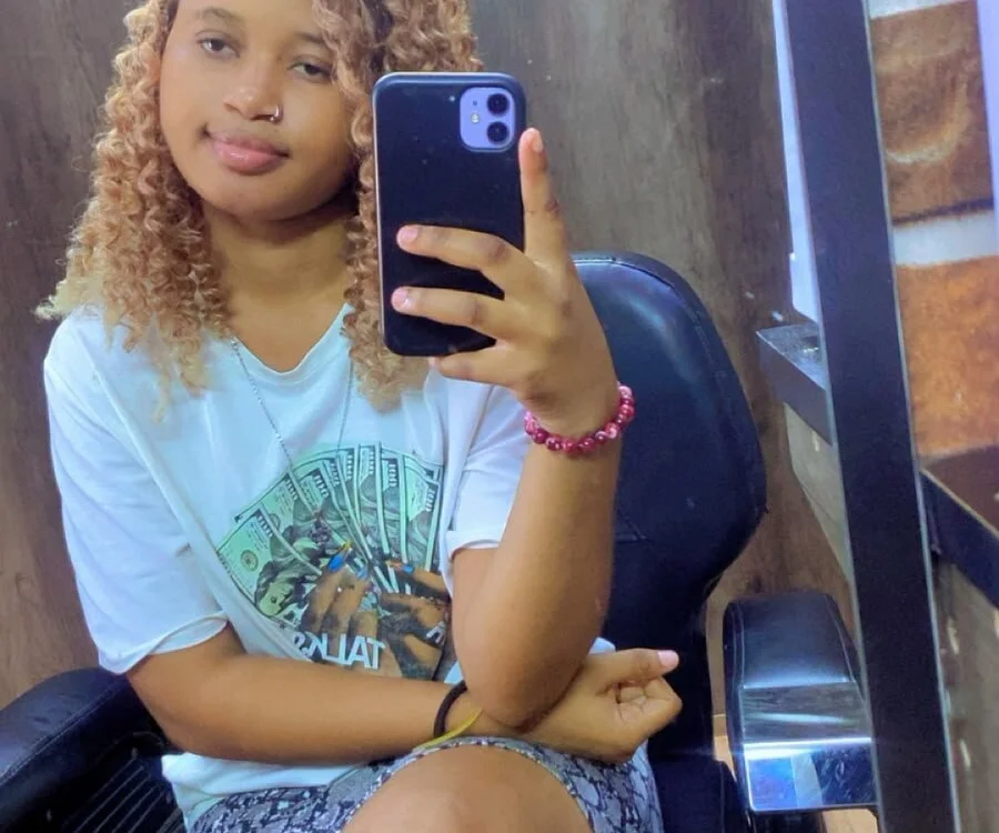 Rashnaz254's most recent online preview