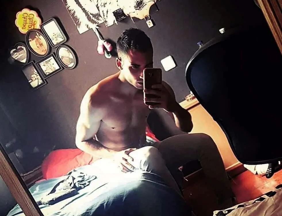 erikrm3 offline XXX-chat