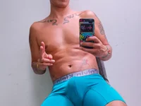 Jefferson_Bigdick 现场XXX聊天
