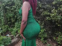 AfricanCurves22