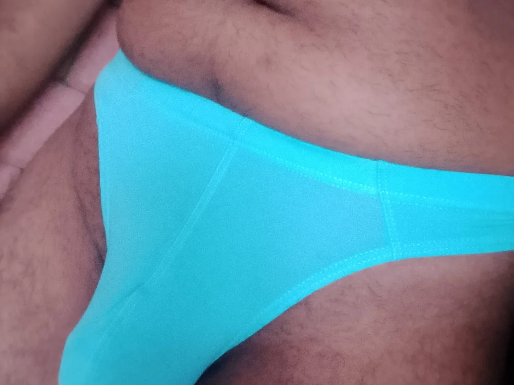 JanaBull's most recent online preview