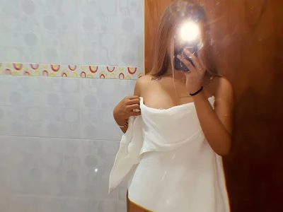 valeria_rousse_
