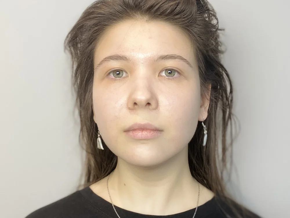 RacHeling Adlı Modelin Çevrimdışı Sohbet Odası