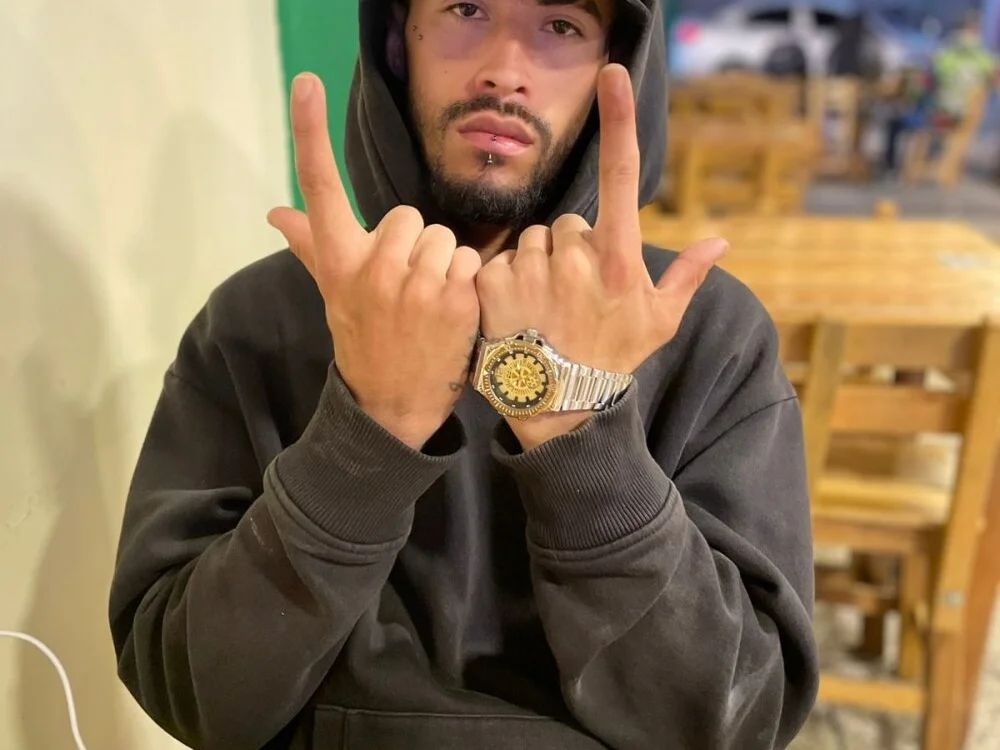 Offline XXX chat harold_777