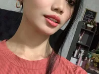 yunxieesweetgurl's webcam live show