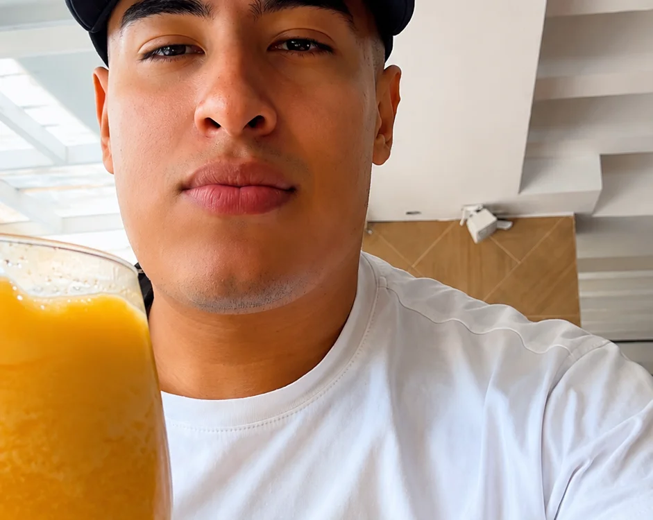 Brtisb1 Chat XXX offline