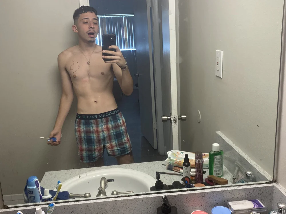 OrgasmicPhantom's Offline Chat Room