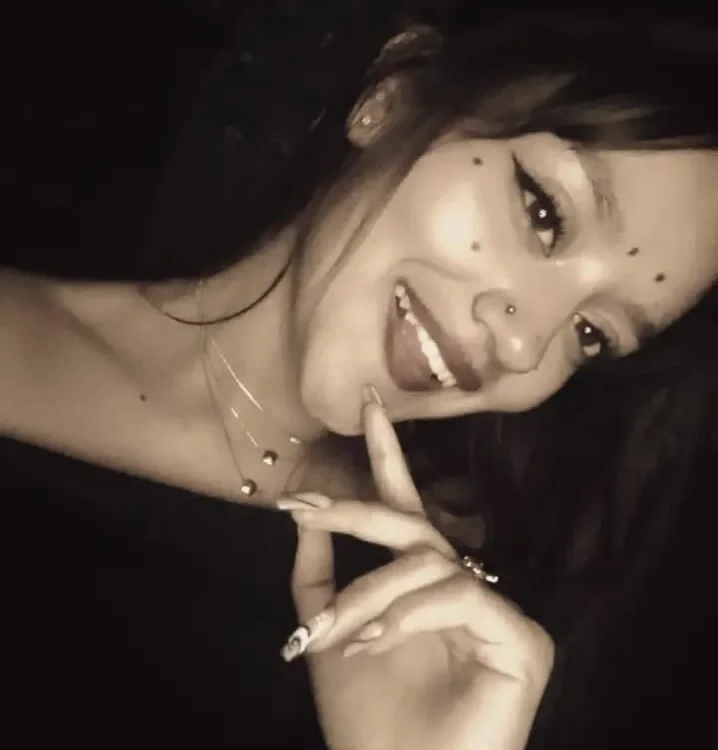 helenn_diaz লাইভ XXX চ্যাট