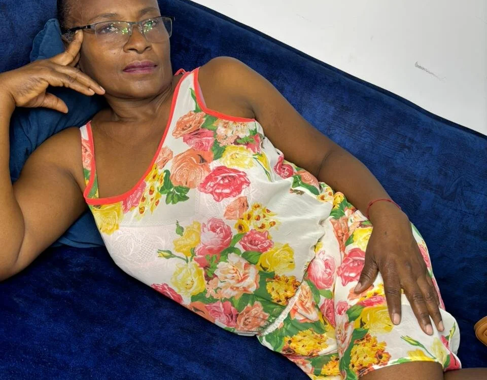 CleopatraIsis' Offline Chat Room