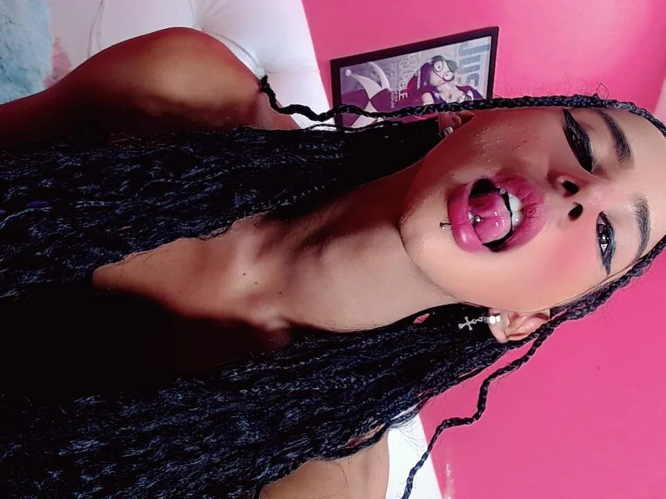 kinverly_sexyx Obrolan Langsung XXX