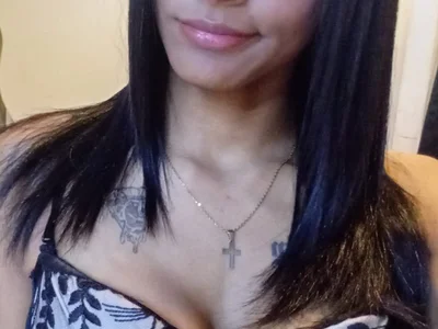 Camille_Hills profile