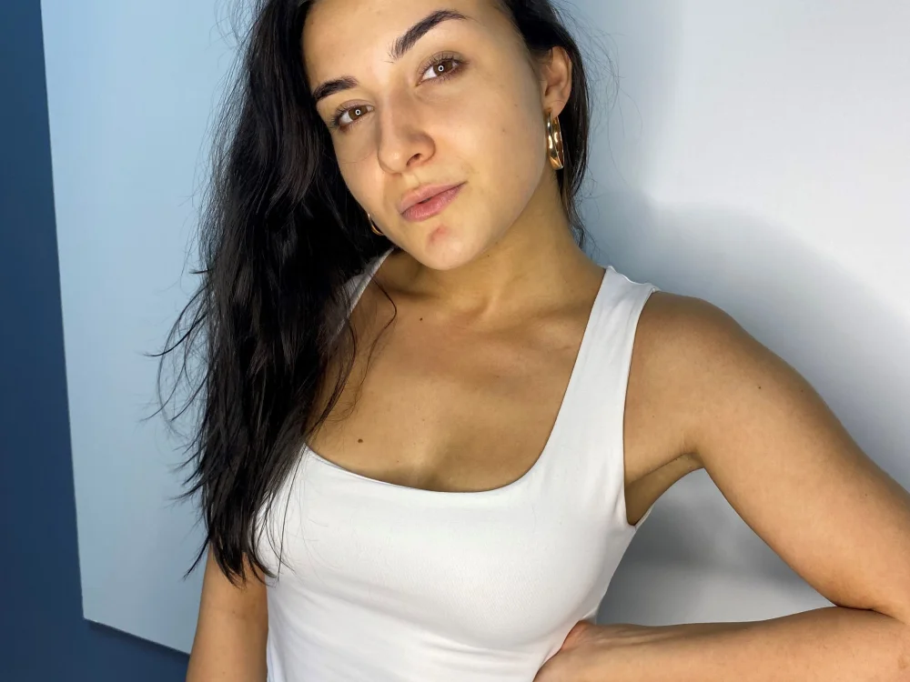 AmandaHilary's Offline XXX Chat