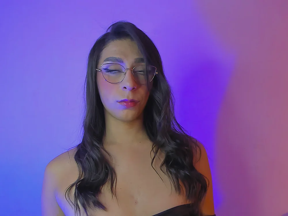 chanel_antuan's Offline XXX Chat