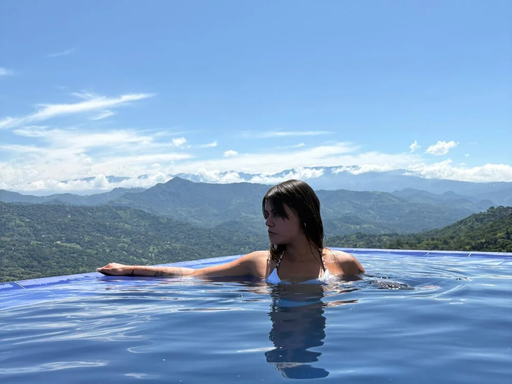 แชท XXX สดของ RachelWeisz_