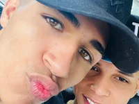 Model boyswantingplay