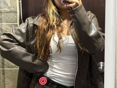 Honneym0on - Girl 