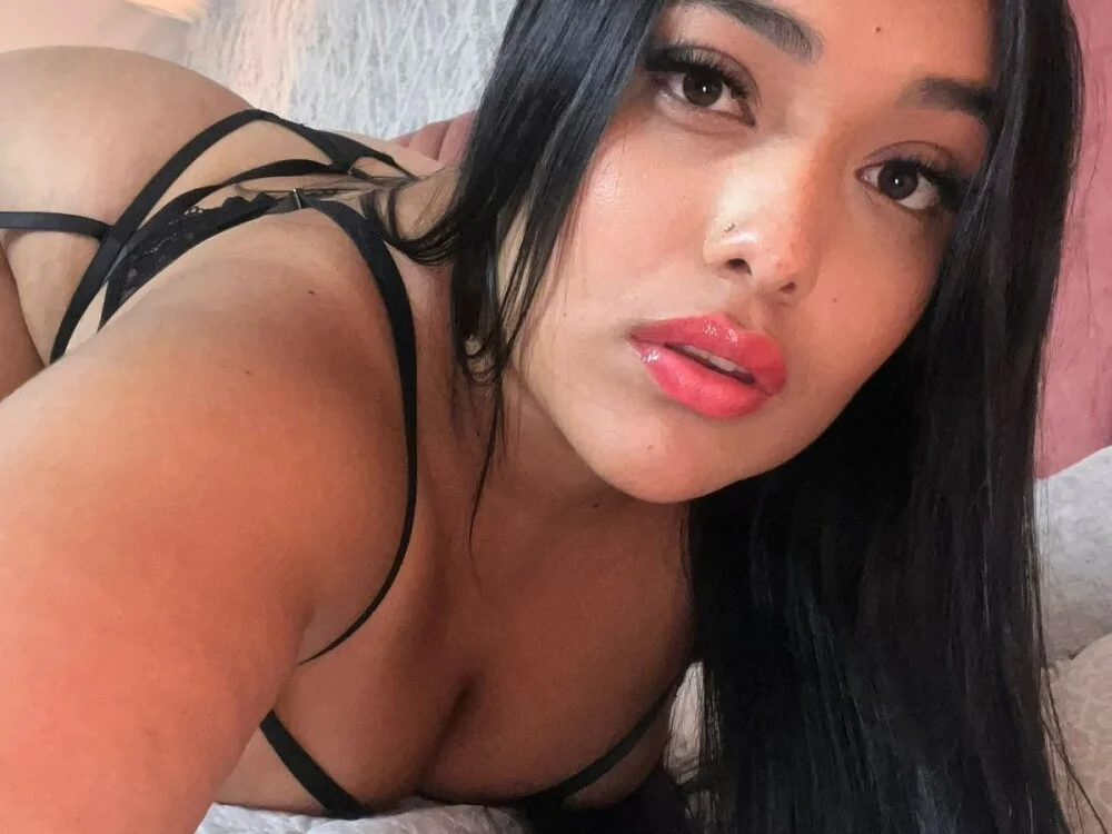 Eva_Jonnesn Offline XXX chat