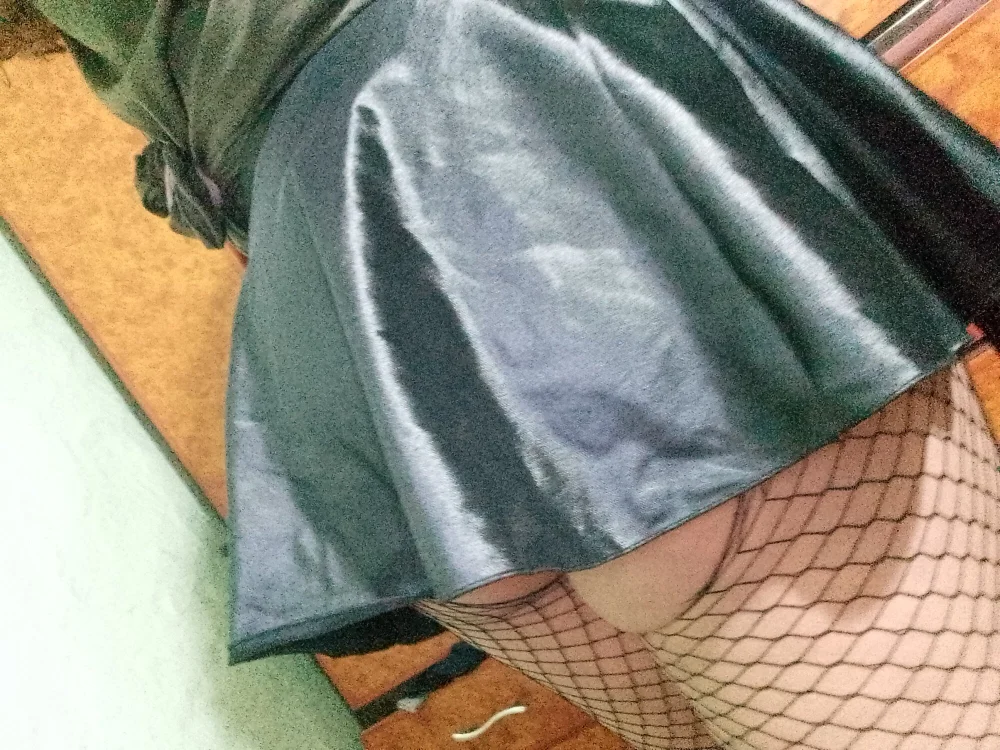cherry_342's Offline XXX Chat