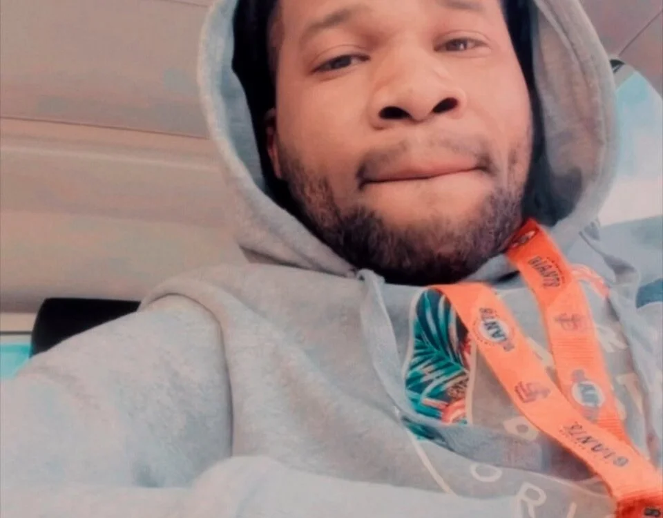 midnightoncastro415 Offline XXX-chat