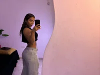 vennuss19 即時 XXX 聊天