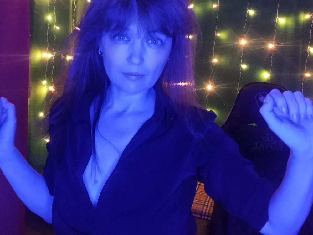 mari3999 離線 XXX 聊天