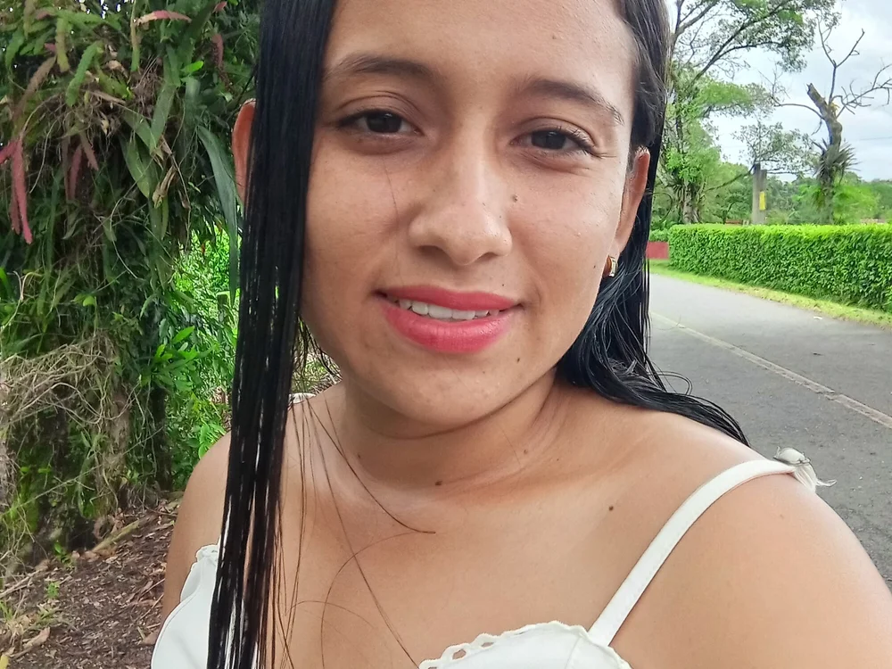 chiquix6911 অফলাইন চ্যাট রুম