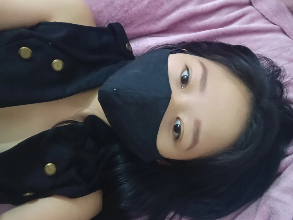 Offline chatovací místnost kimkitty88