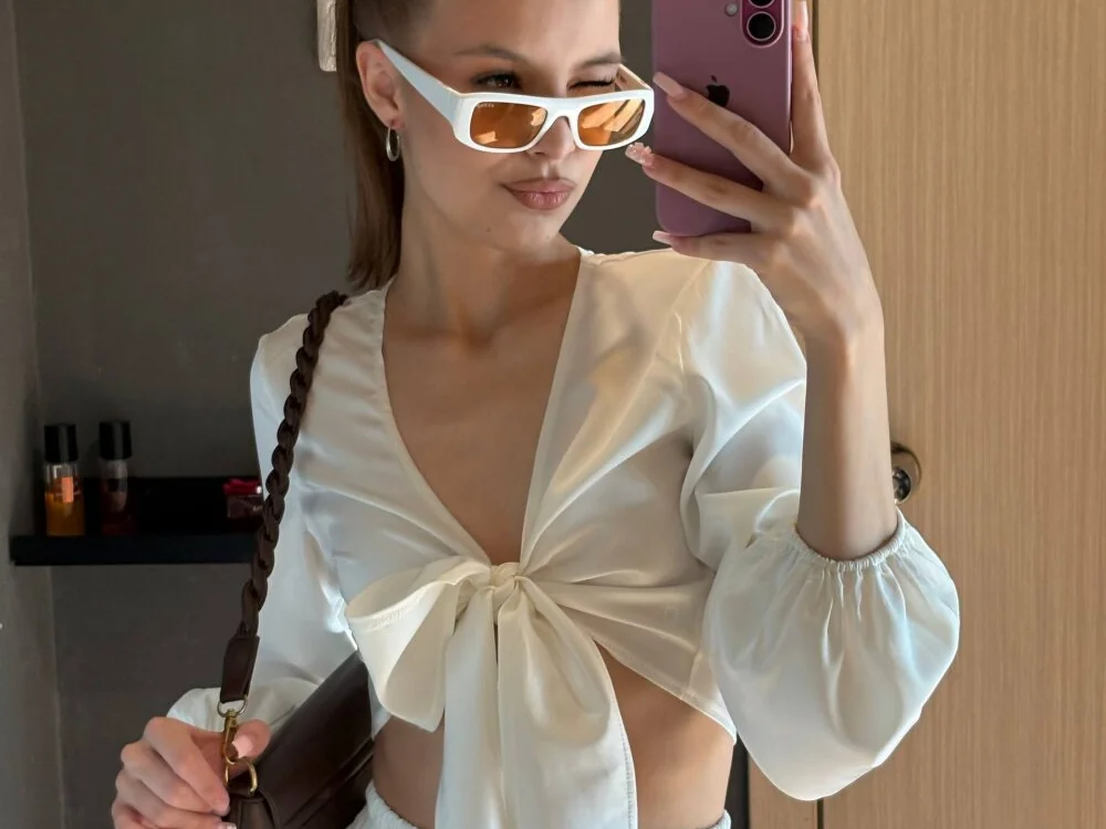 MillyFoxxx 离线XXX聊天