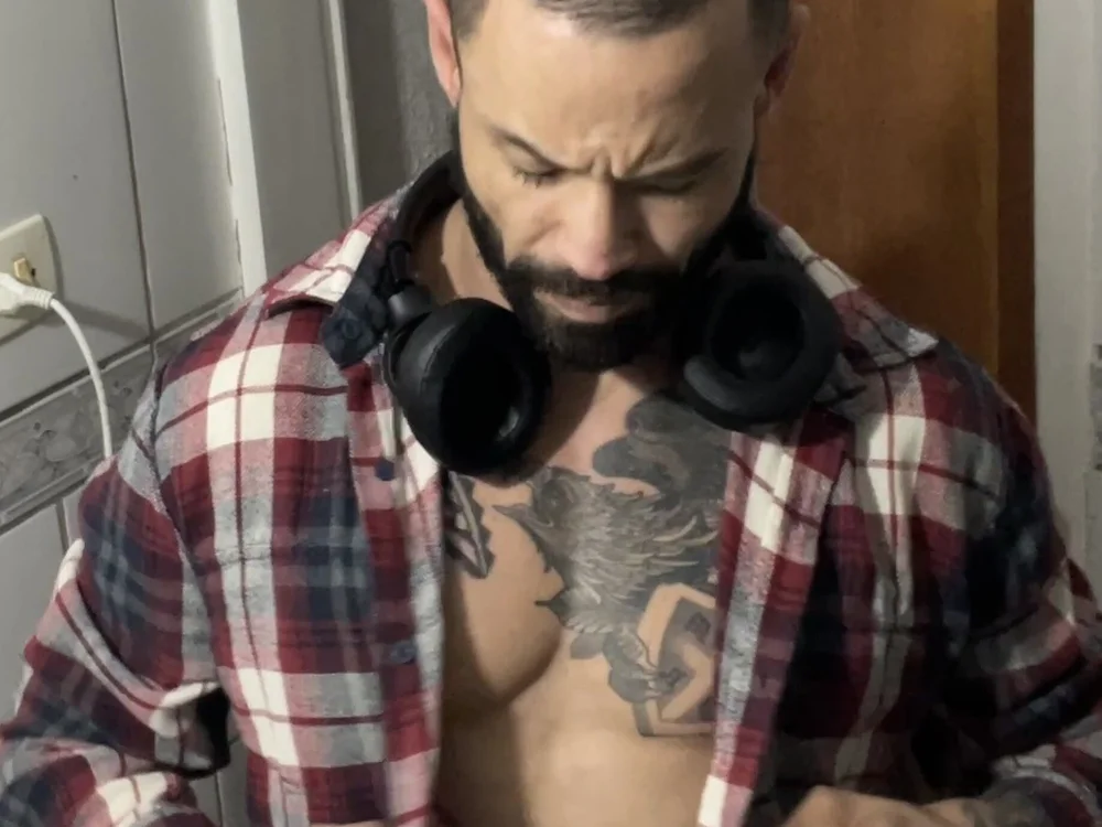 Chat XXX offline de Morenotatuado89