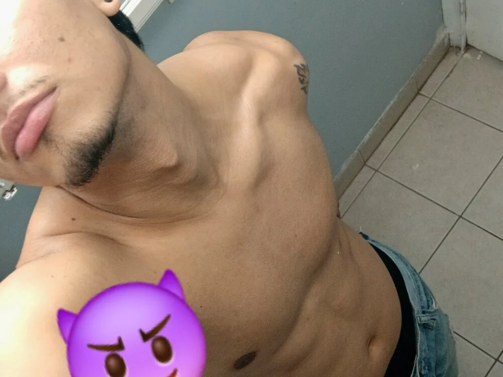 XXXTOKIO22 offline XXX-chat