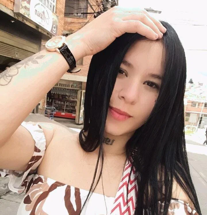 MianicolleSS' Offline XXX Chat
