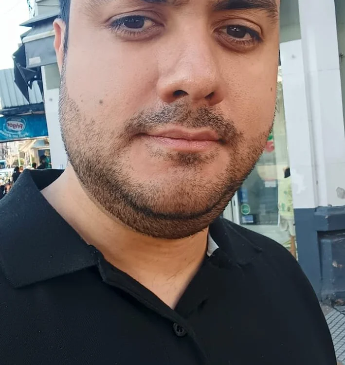 fabiangonzalez93's Offline Chat Room